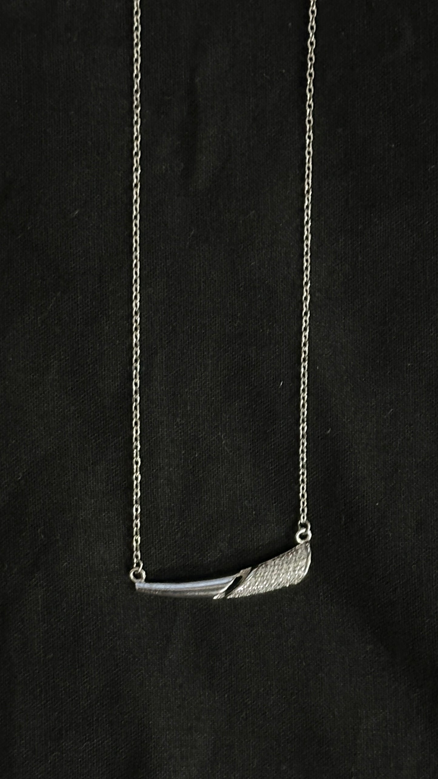 Sleek Twist 925 Silver Chain