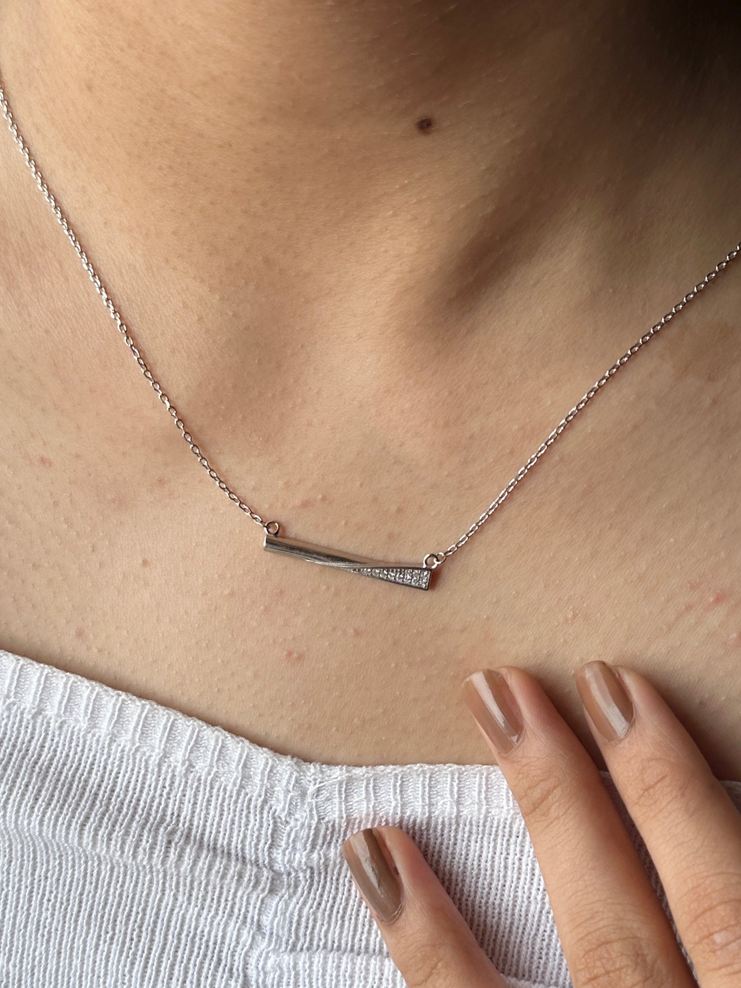 Sleek Twist 925 Silver Chain