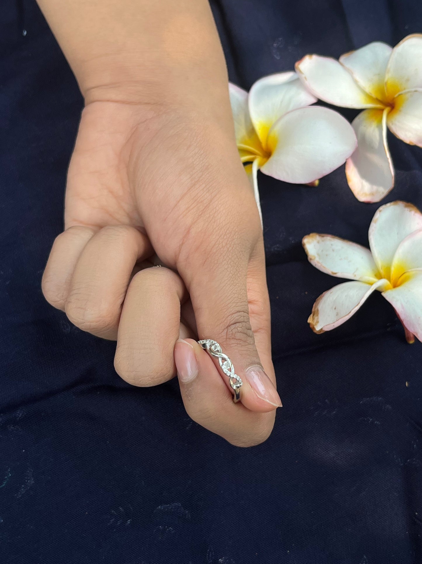 Ethereal Loop Silver Ring