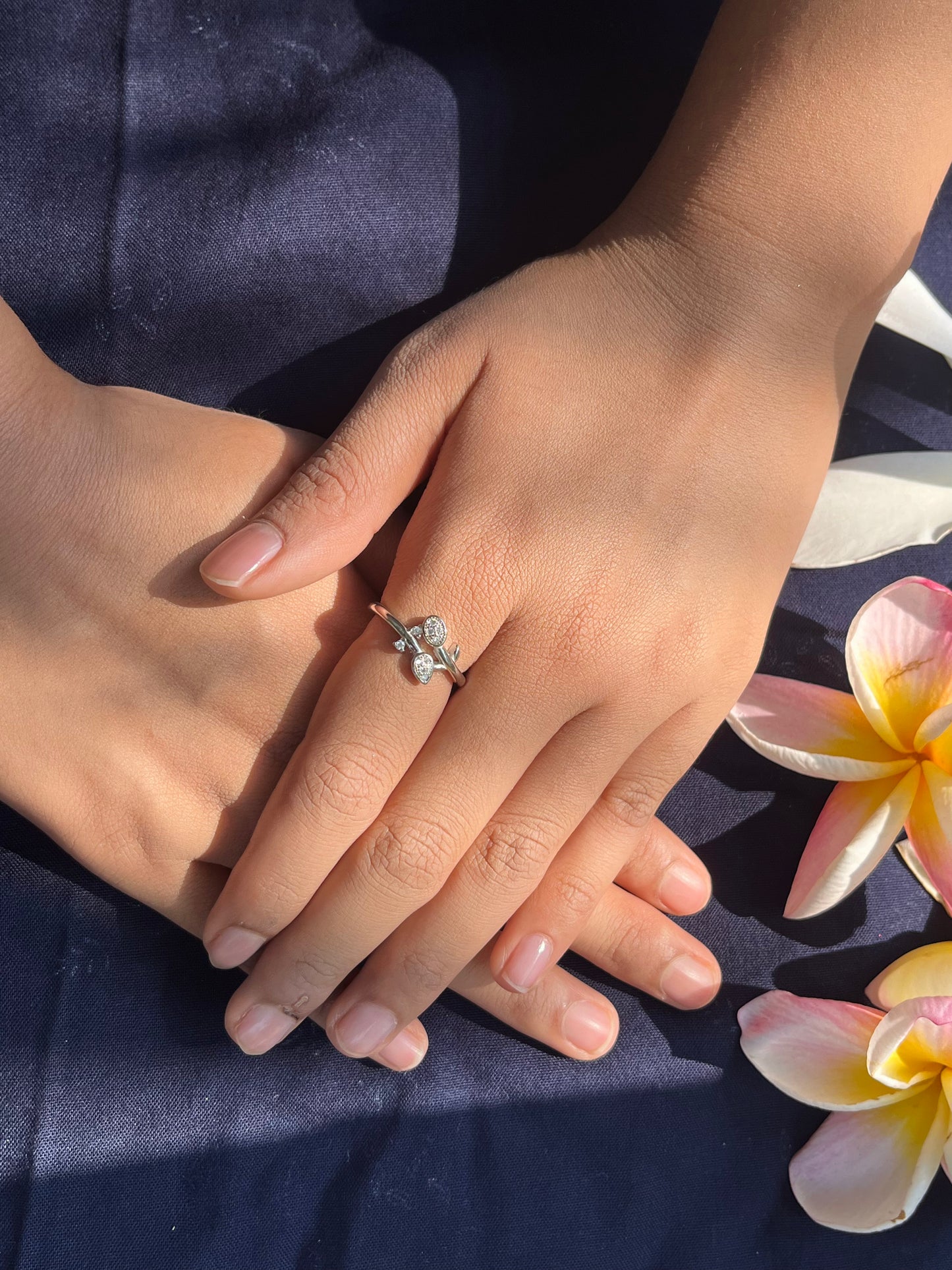 Silver Leaf Ring
