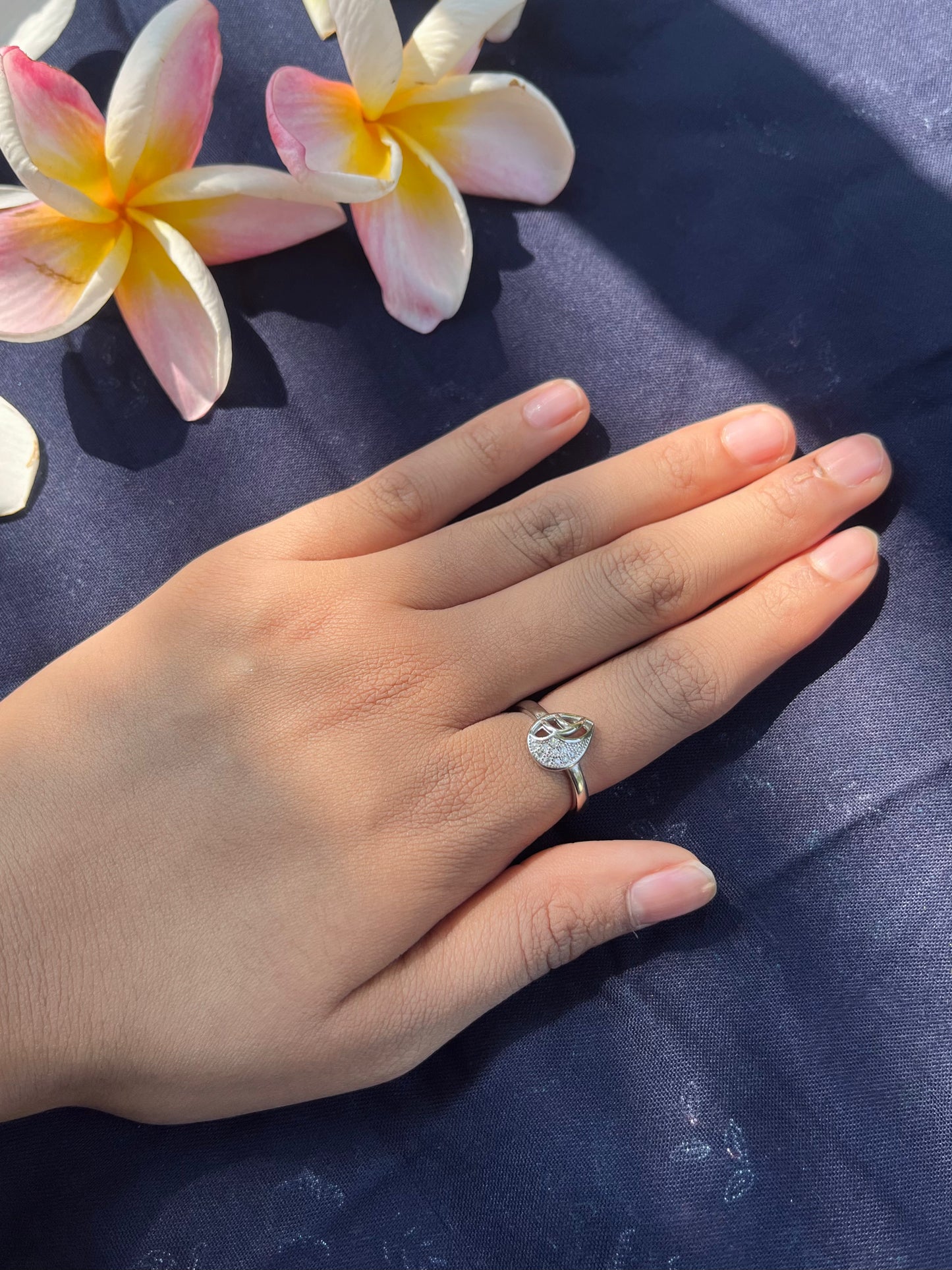 Leaf Shape Silver Ring