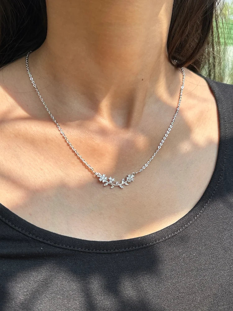 Love's Embrace Sleek Silver Necklace