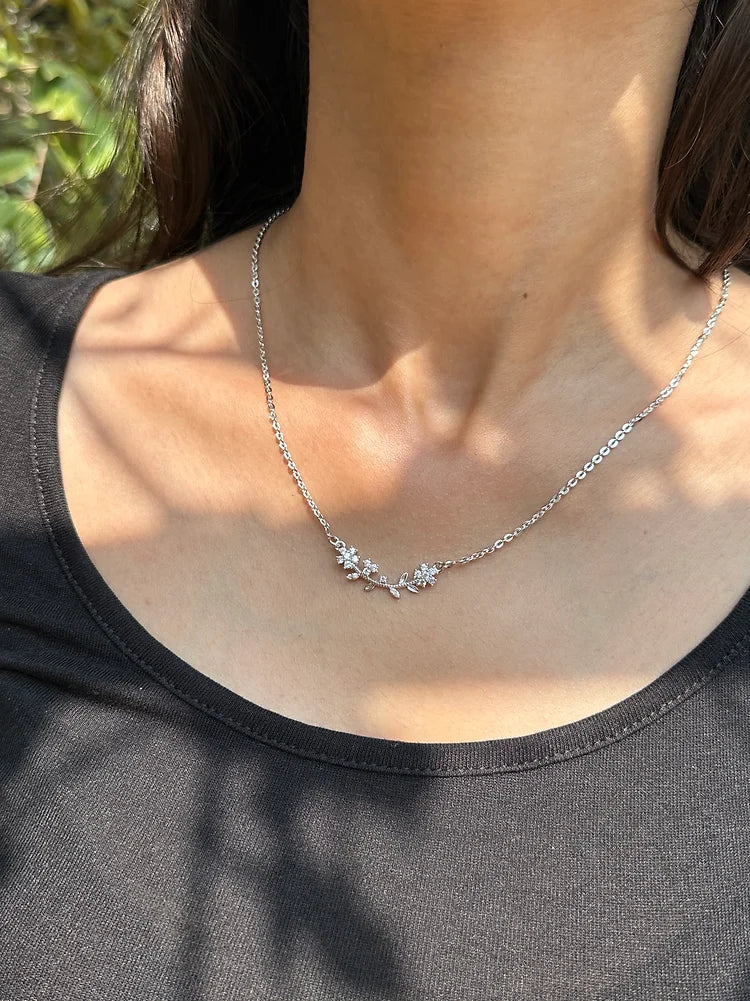 Love's Embrace Sleek Silver Necklace