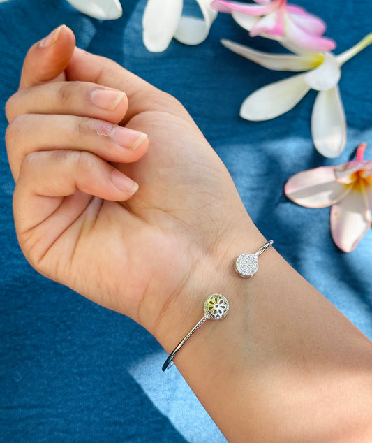 Dazzling Dual-Tone Silver Kada