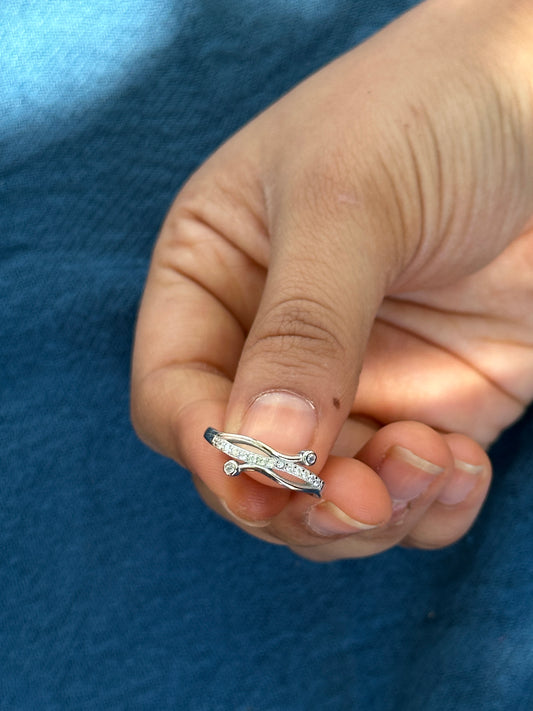 Elegant Curved Silver Ring