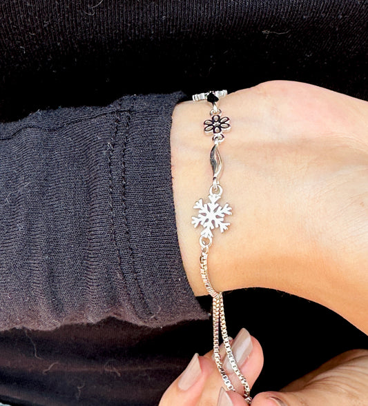 Sparkling Flower Silver Bracelet