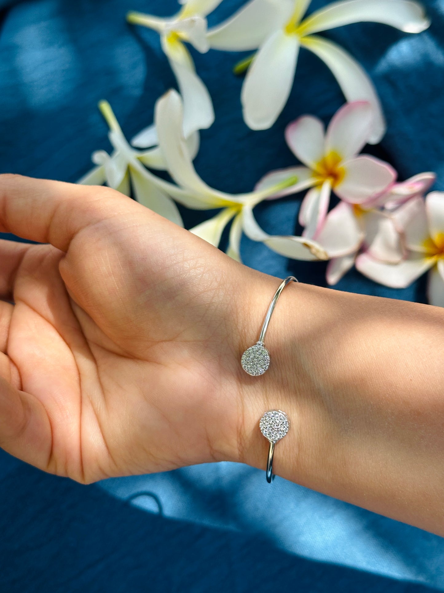 Sparkling Dual Disc Silver Kada