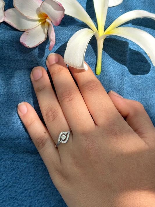 Exquisite Silver Ring