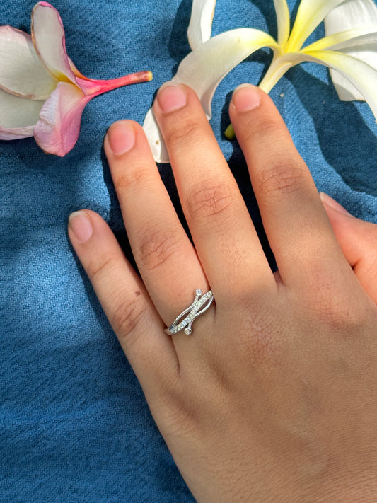Elegant Curved Silver Ring