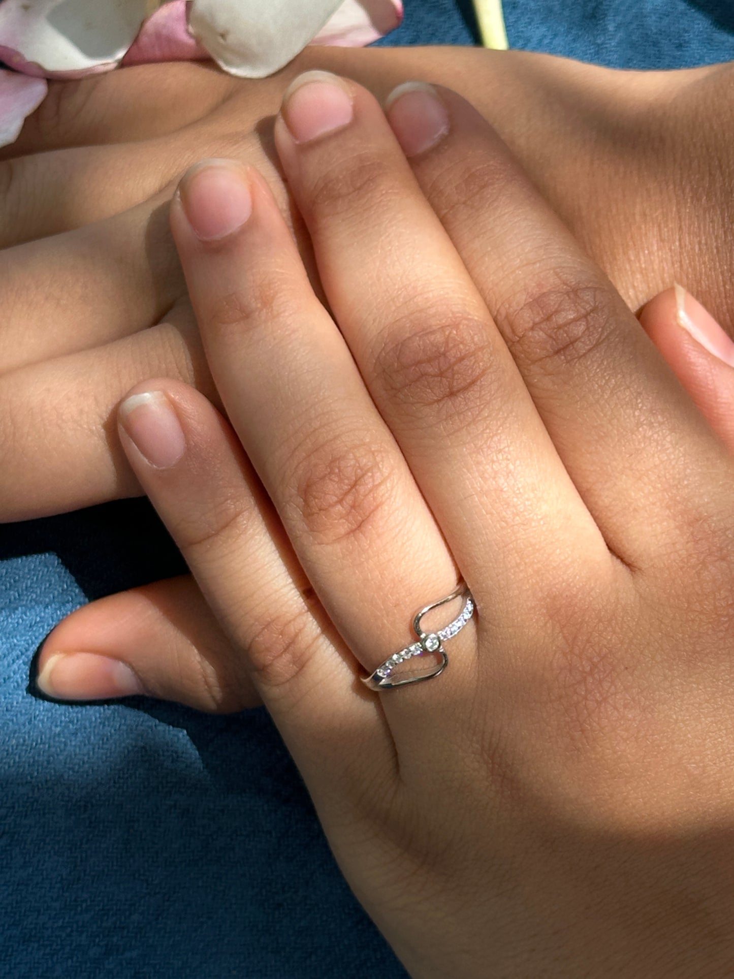 Delicate Stylish Silver Ring