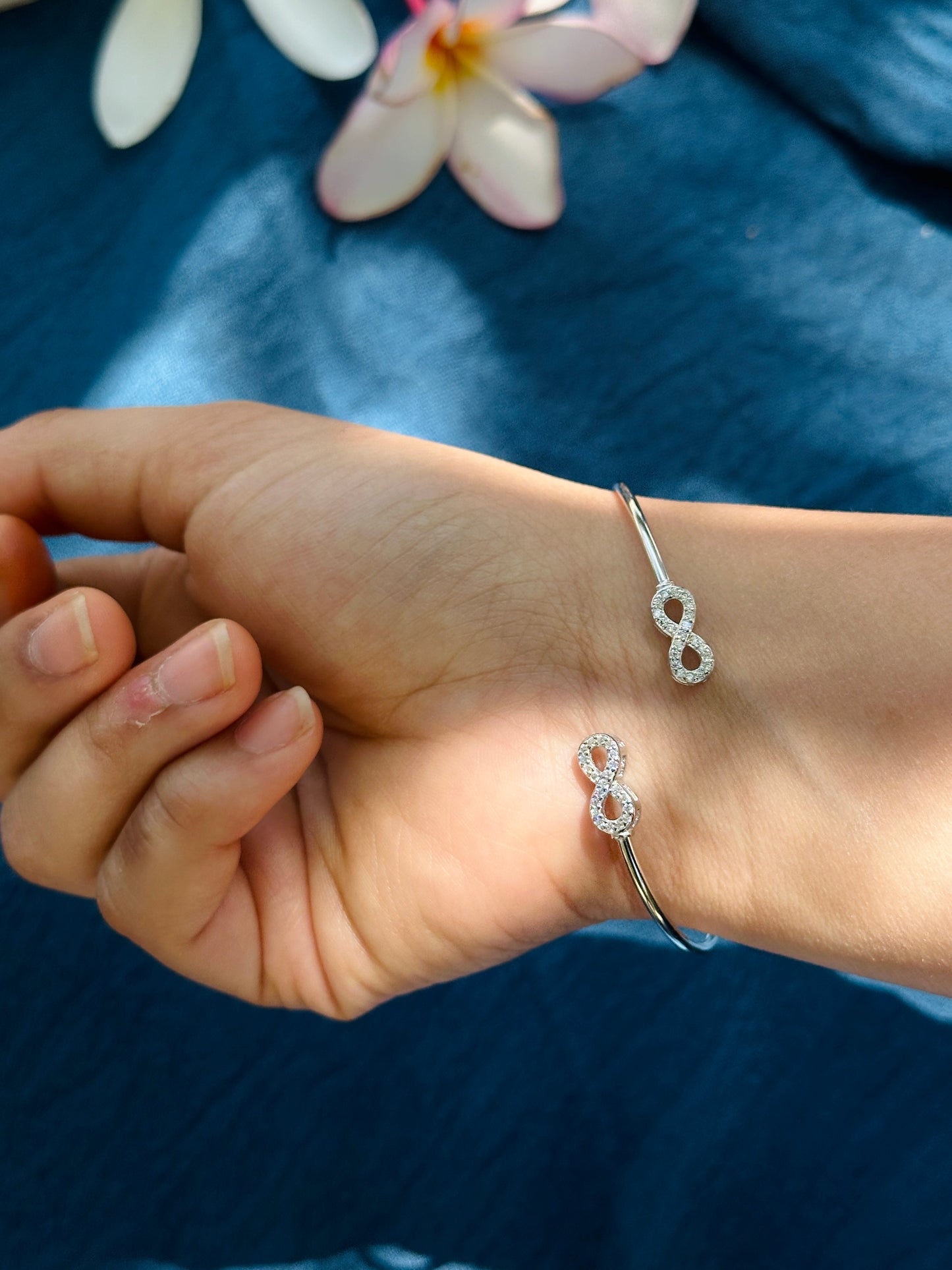 Infinity Silver Kada