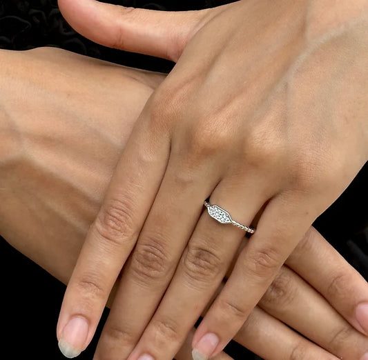 Classic Silver Ring