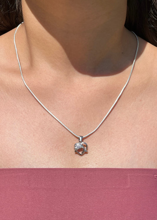 The Silver Heartbeat Necklace
