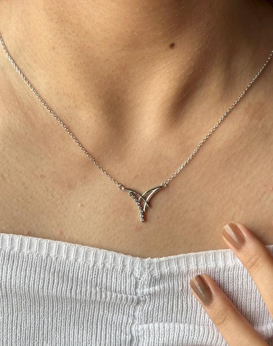 Elegance on the Rise Silver Chain