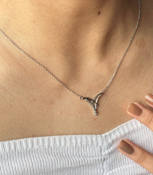 Elegance on the Rise Silver Chain