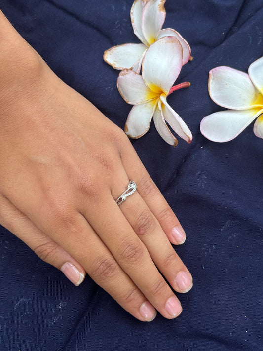 Silver Embrace Ring