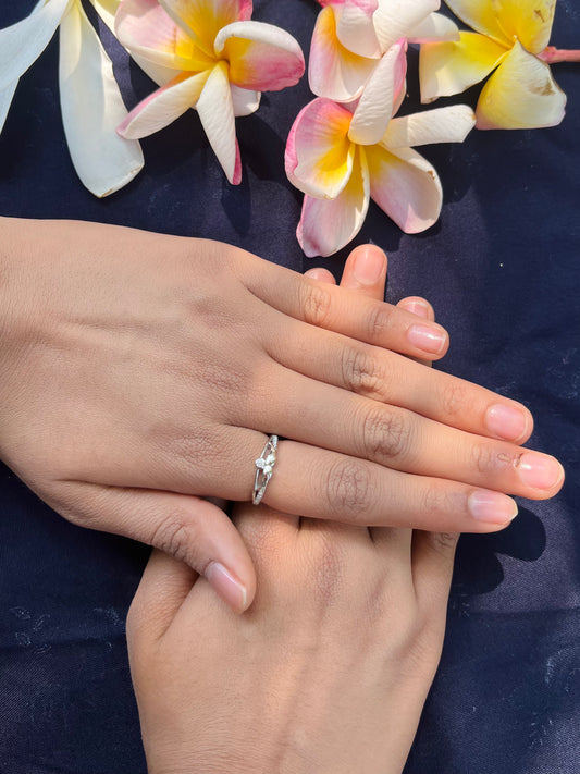 The Everlasting Silver Ring