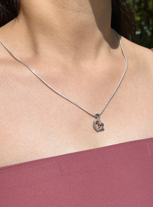 Aura Flutter Silver Necklace