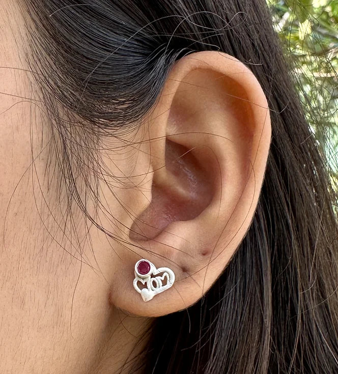 Silver Earring (Love Mom)