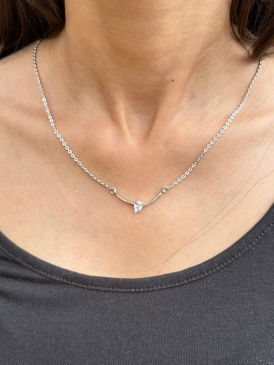One Stone pendant Silver Necklace