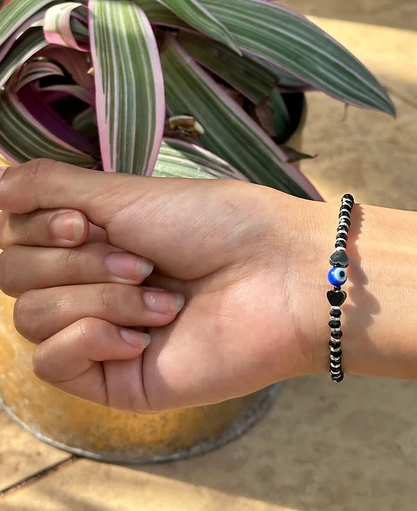 Evil Eye Heart Hand Nazariya